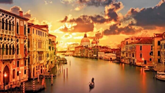 Sunset-in-venice-cover